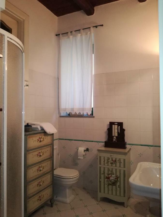 In Via Roma Bed & Breakfast ซาแลร์โน ภายนอก รูปภาพ